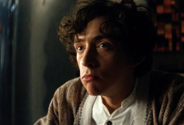 Промо-кадр из 2 серии 1 сезона сериала Чужой: Земля 2025 г