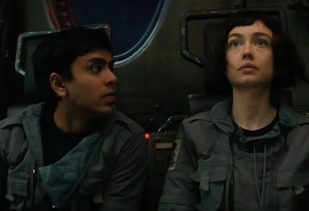 Промо-кадр из 2 серии 1 сезона сериала Чужой: Земля 2025 г